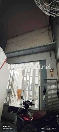 BÁN GẤP NHÀ TRẦN XUÂN SOẠN,SÁT QUẬN 4,DT:50M2(4❌12,5)GIÁ CHỈ HƠN 3T Ỷ