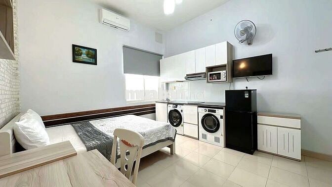 Cho Thuê Studio Cao Cấp Đường Nguyễn Gia Trí Gần Trường UTH FTU