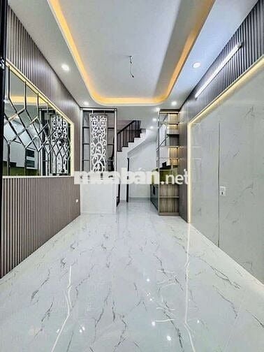 Bán nhà Đội Cấn, diện tích 25m2, 5 tầng, 3 ngủ, giá 6 tỷ