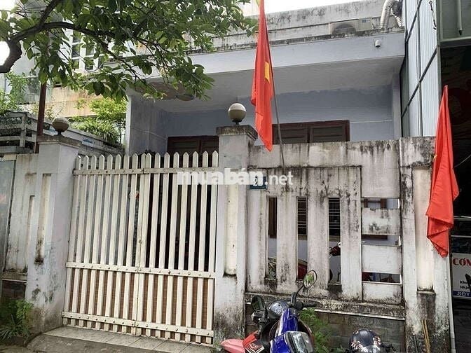 Cần bán nhà Mặt tiền Hàm Tử gần khu pháo hoa.