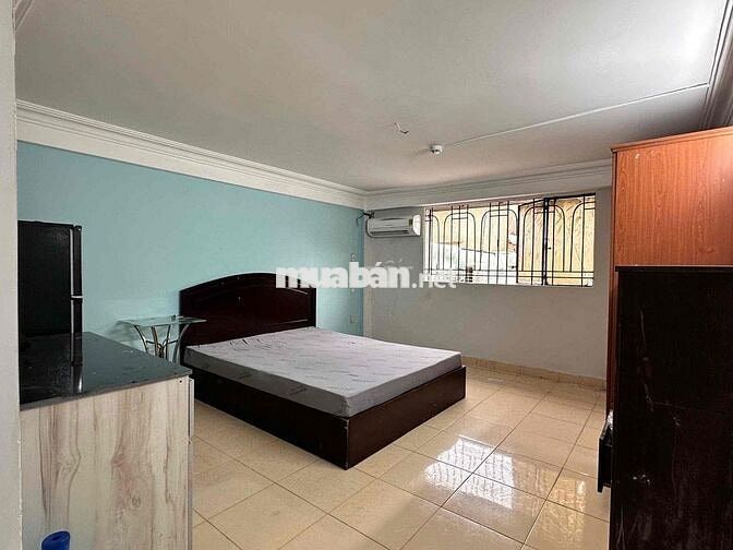 Cho thuê phòng có cửa sổ lớn - Diện tích rộng - Tự do giờ giấc