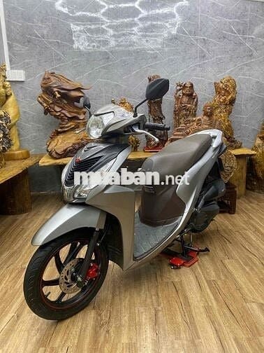 👉Vision 2017 bstp chính chủ xe đẹp keng, máy êm