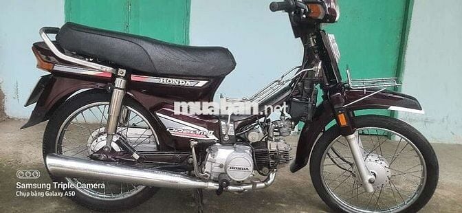 Xe máy Honda Dream Thái Lan 1994 màu đỏ đô