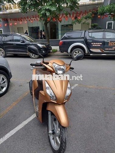 Bán xe Vision mầu đồng chính chủ cực đẹp
