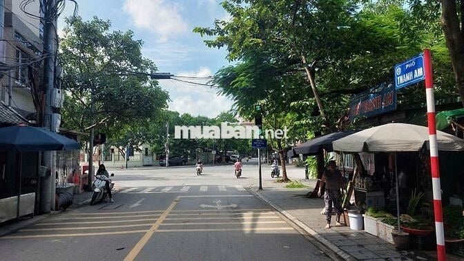 Trung tâm phố Thanh Am, đất 35m2-6.85 tỷ, lô góc, ô tô,10m ra mặt phố