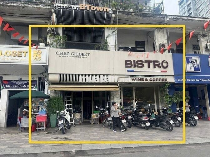 Đối diện McDonald’s – Mặt tiền Trần Hưng Đạo, Quận 1, ngang 8m hiếm có