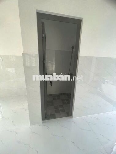 Nhà mới xây nguyên 1 lầu  căn 5 phòng ngủ, P. An Phú Đông, Q.12,