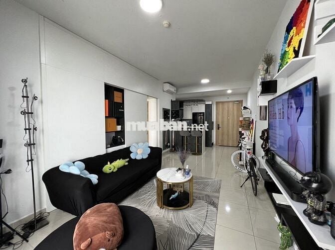 Căn hộ Emerald 71m² (2PN), 15Tr, Full Nội Thất, View CV, Sát Aeon