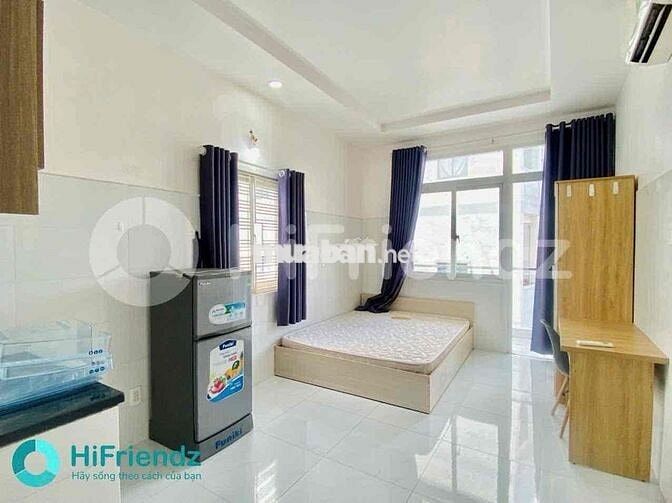 phòng full nội thất - có thang máy ngay cầu Nguyễn Văn Cừ