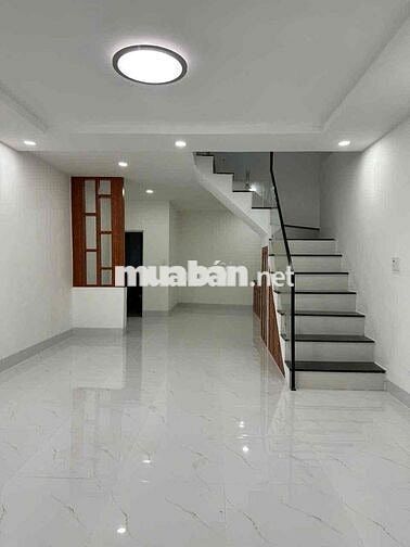 bán nhà 1 trệt 1 lầu full thổ cư