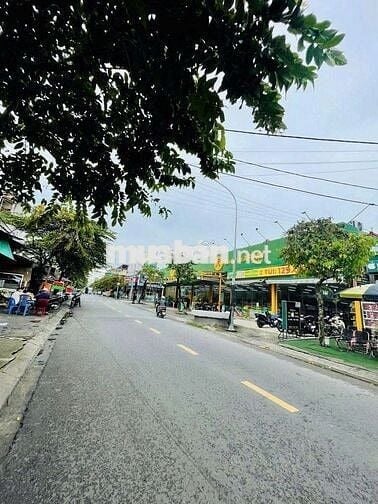 MẶT TIỀN SONG HÀNH - NGUYỄN VĂN QUÁ 4X27M ( 6 TẦNG CÓ THANG MÁY)