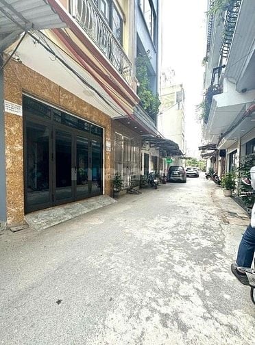 Siêu Phẩm! Phố Hoàng Văn Thái, Gara Ô Tô 7 chỗ, 2 Thoáng, 46m2, 5T, 18