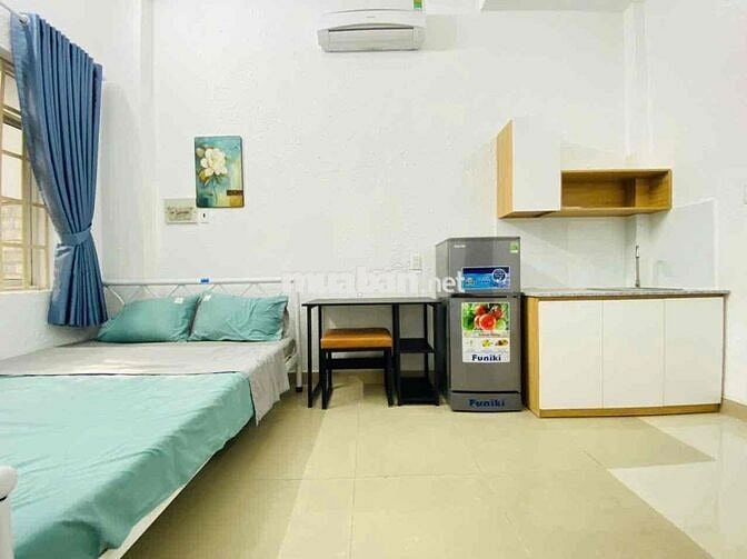 🍀Full Nội Thất - Ban công - Gần Vòng Xoay Lê Đại Hành