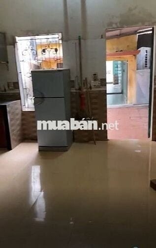 Cho thuê lâu dài nhà mặt tiền gần chợ 4m mặt tiền