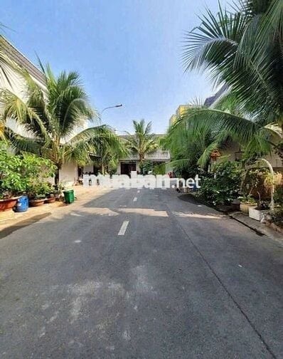 Nhà cho thuê gần Làng Đại học Dĩ An