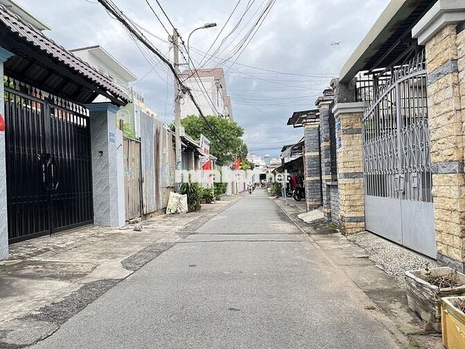 BÁN GẤP 142m2 (5,5x26) ĐẤT THỔ, HẺM 6m ĐƯỜNG 11 GẦN ĐH QUỐC GIA