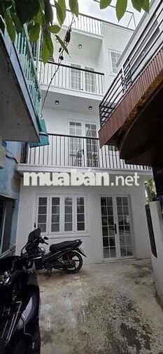 Nhà Quận 7 Huỳnh Tấn Phát 3,2 tỷ