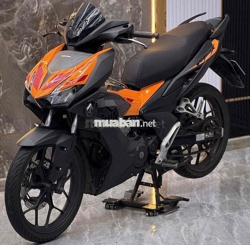 Winner V2 leng keng giá đẹp cho ae