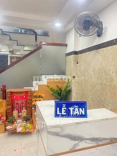 Tuyển nhân viên hành chính lễ tân - không cần kinh nghiệm