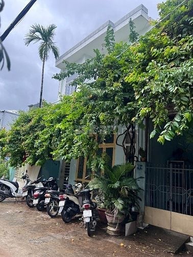 Cho thuê nhà nguyên căn 2 tầng Nguyễn Công Trứ- Đà Nẵng