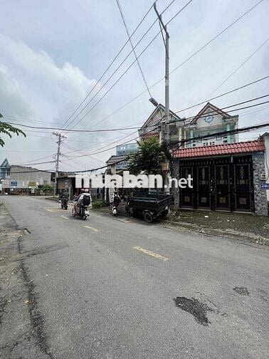 NHỈNH 5 TỶ XÍU CÓ NHÀ CÓ MTKD GẦN ĐẶNG THÚC VỊNH NHÀ 3 LẦU XE TẢI ĐUA