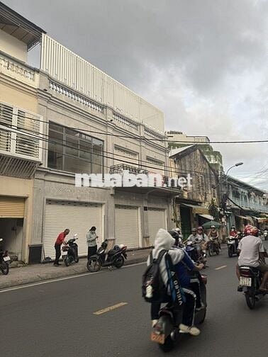 mặt bằng kinh doanh diện tích 130m2, Quận 8