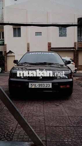 Honda Accord 1994 2.2 MT - 150000 km