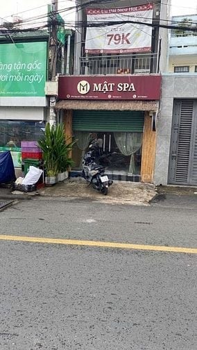Cho thuê nhà mặt tiền đường Nguyên Hồng quận Bình Thạnh
