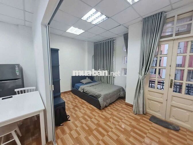 STUDIO 35M2 BAN CÔNG PHAN VĂN TRỊ BÌNH THẠNH GẦN Q1 Q3 KẾ VLU, IUH