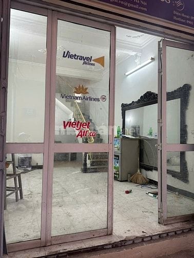 Cho thuê nhà nguyên căn 3 tầng riêng biệt ngõ 61 Đường Bưởi