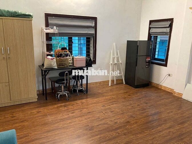 CHO THUÊ NHÀ TẬP THỂ 45M2, CĂN GÓC, HAI BÀ TRƯNG, HÀ NỘI