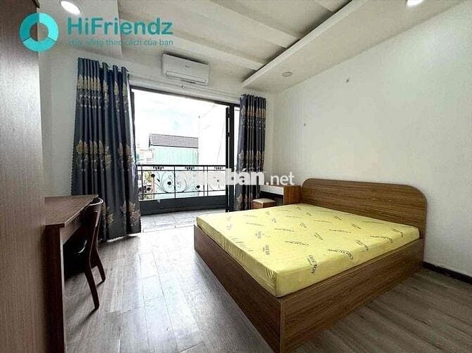 Phòng dạng 1PN tách bếp 40m2 ban công ngay gần Nguyễn Văn Cừ