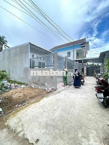 Nhà 2pn Hẻm Bùi Hữu Nghĩa ( gần nhà Cổ )