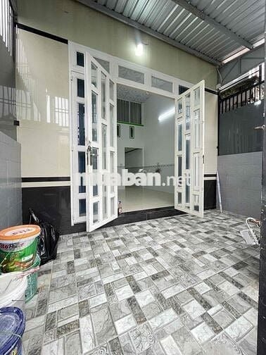 Nhà 5x16m 2 phòng hẻm 115 CMT8