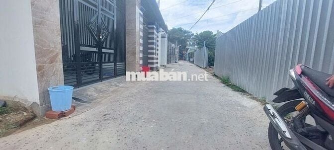 Lô Rẽ Nhất Thủ Dầu Một - Giá 1ty690