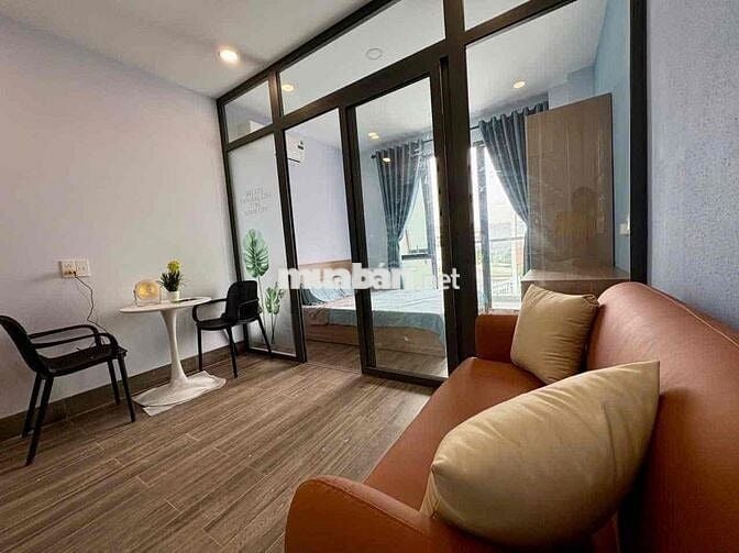 1PN FULL NỘI THẤT BANCOLY CỬA SỔ THANG MÁY XỊN XÒ