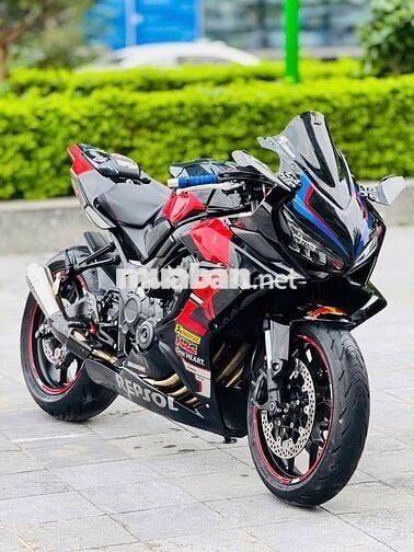 Mạnh Hà Motor bán cbr650r dk 2024 full đồ chơi xịn