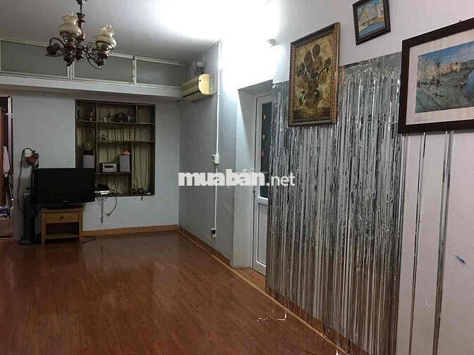 CC cho thuê tt đầu hồi 50m2 Phương Mai