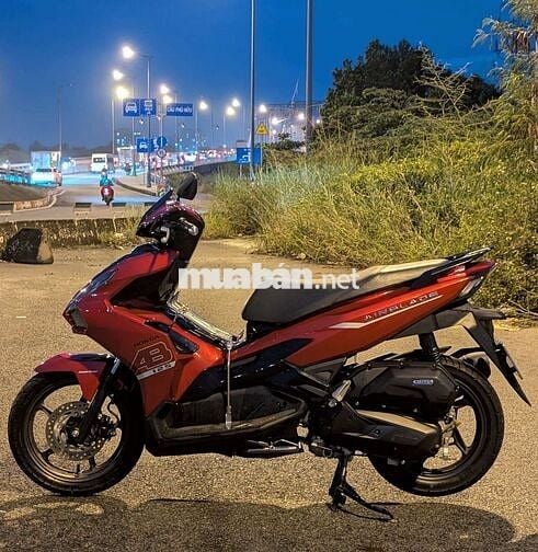 AB 125 màu đỏ 2022 KENG