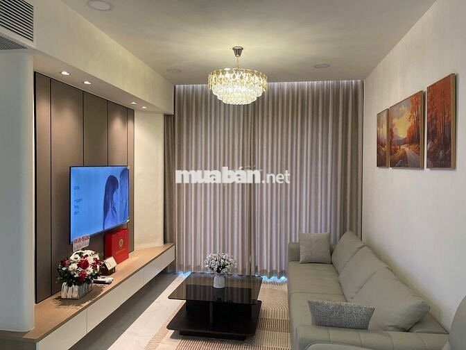 Centery : 121m2, 3pn3wc ,full NT mới 100%, giá thuê 22tr/tháng