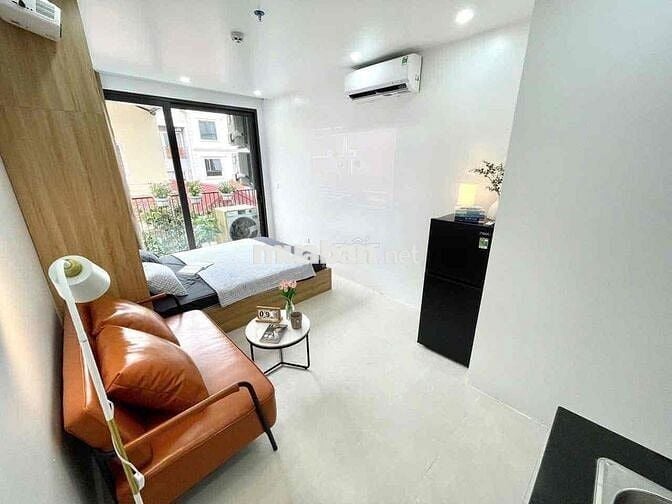 Phòng 40m2, ban công thoáng, Phan Xích Long, Phú Nhuận, gần Q1,  Q3