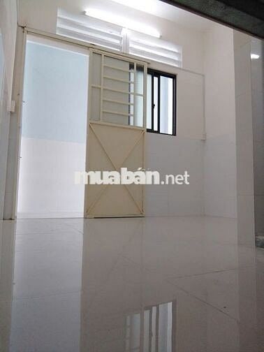 Phòng trọ 18 m2 Đường Tô Ký, Q12