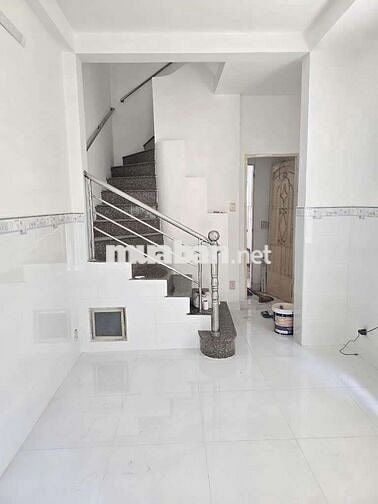 Nhà 4 PN Đoàn Thị Điểm giá chỉ 16tr