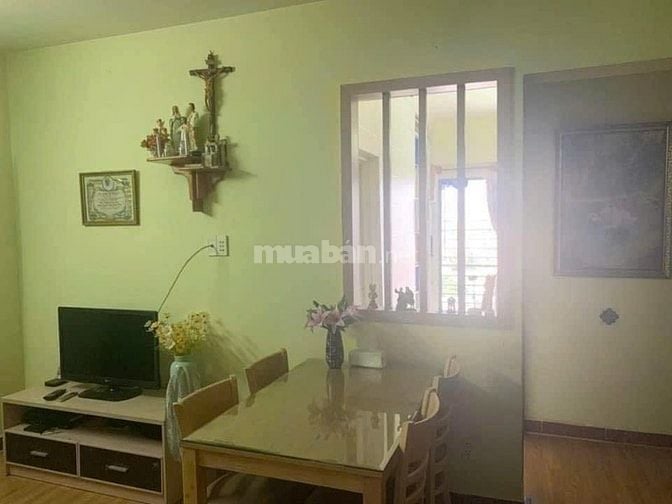 Chung cư Thống Nhất, Tân Phú căn góc 2p ngủ có nội thất giá 8tr