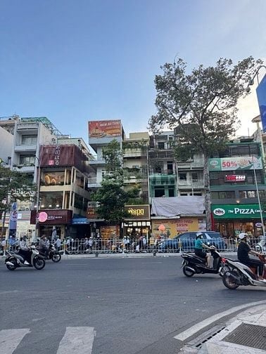 Bán gấp nhà MT Nguyễn Thái Học Quận 1 DT 4 x 20m 8 Tầng TM giá 39 tỷ
