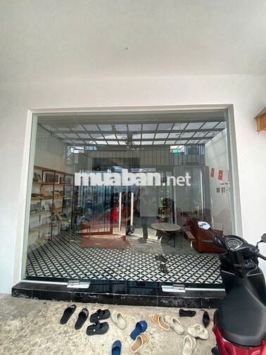 Cho thuê tầng trệt làm văn phòng diện tích sử dụng 60m2