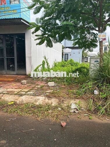 Cần ra nhanh vài lô f0 ngay cầu Ba Lai 1, giá 550 triệu/ 120m2 thổ cư