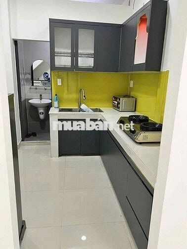 mình cần pass hợp đồng thuê nhà nguyên căn 3pn tại Q4