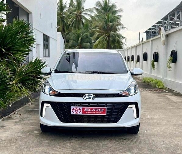 I10 tự động 2025 đi 6.000km - mới gần 100%