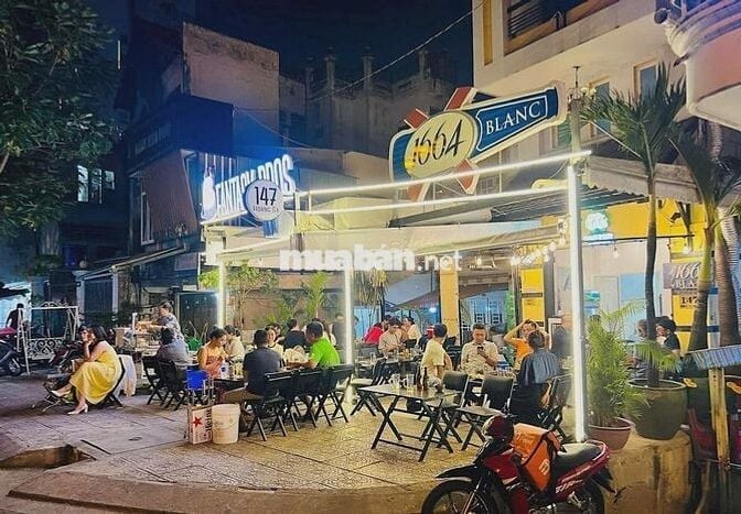 SANG QUÁN NHẬU GIÁ RẺ - MỚI, ĐẸP, NGAY TRUNG TÂM QUẬN 1